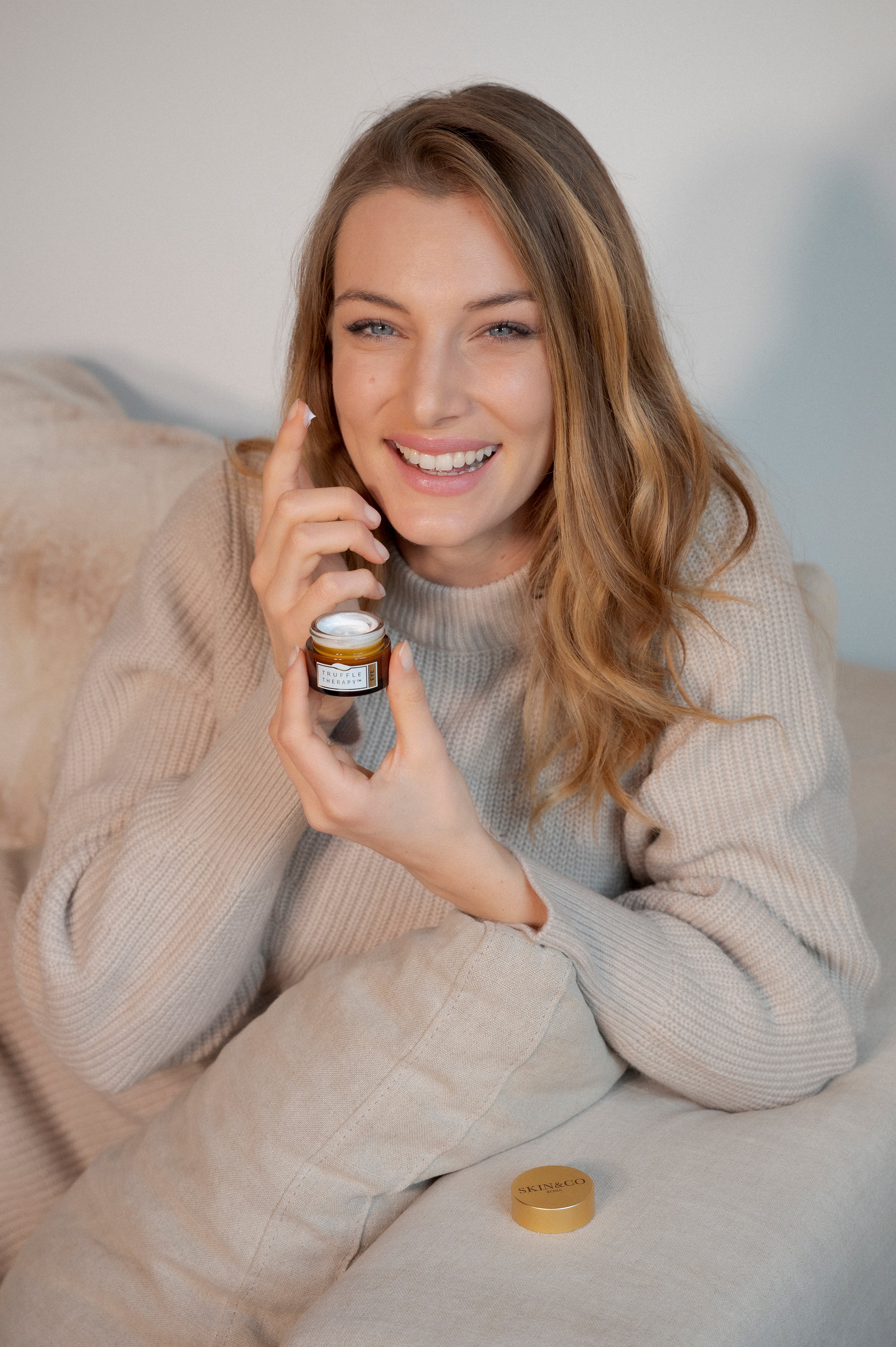 VEIDO KREMAS TRUFFLE THERAPY TRAVEL DELUXE