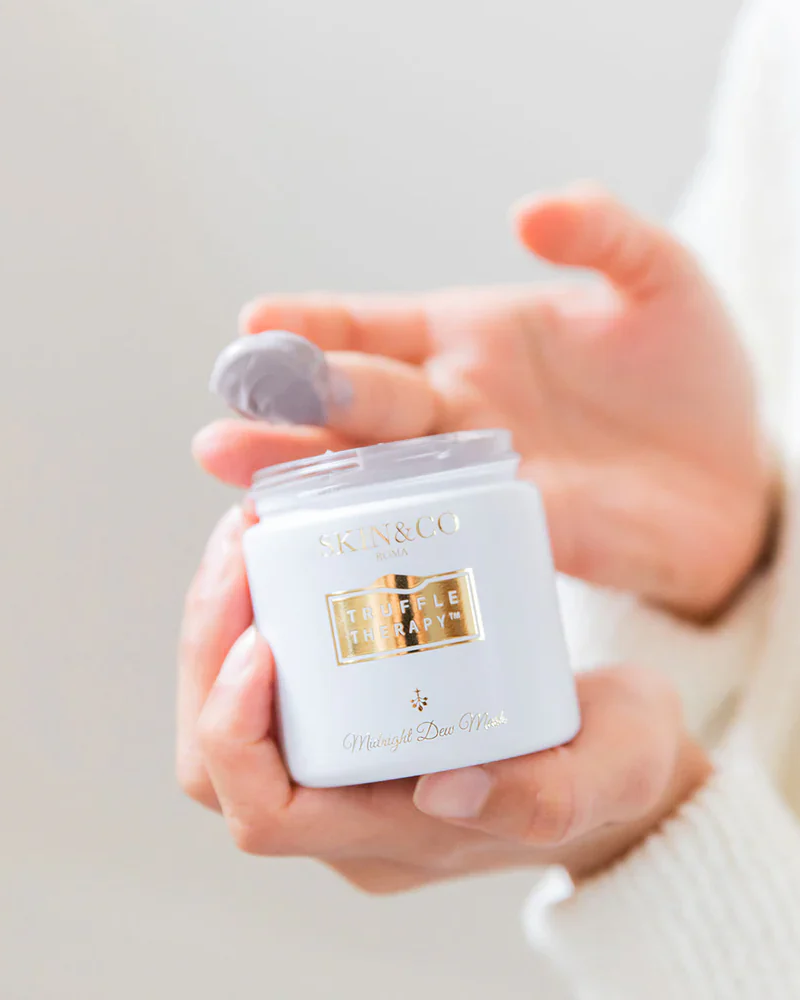 Naktinė veido kaukė su juodaisiais trumais / Truffle Therapy Midnight Dew Mask