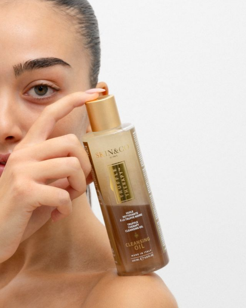 Trumų terapijos dvifazinis valomasis aliejus / Truffle Therapy Cleansing Oil